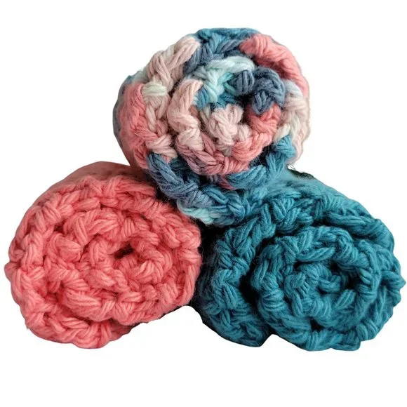 🎀Host Pick🎀HANDMADE Crochet Washcloths Set of 3 Expertly Created - Picture 3 of 8